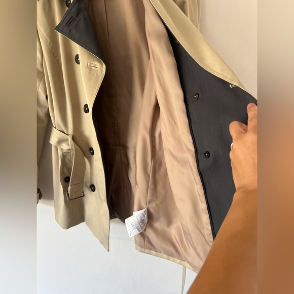 Brooks Brothers Tan With Gray Collar Belted Double Breasted Short Trench Coat - Picture 11 of 12